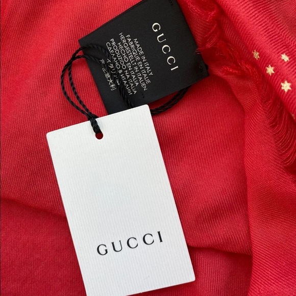Gucci Red Silk With Gold Star Print And "GUCCY" Logo Scarf/wrap - Picture 4 of 11